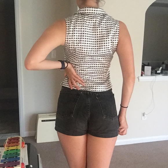 🎉3/$15🎉 Vintage Blouse - Picture 2 of 5